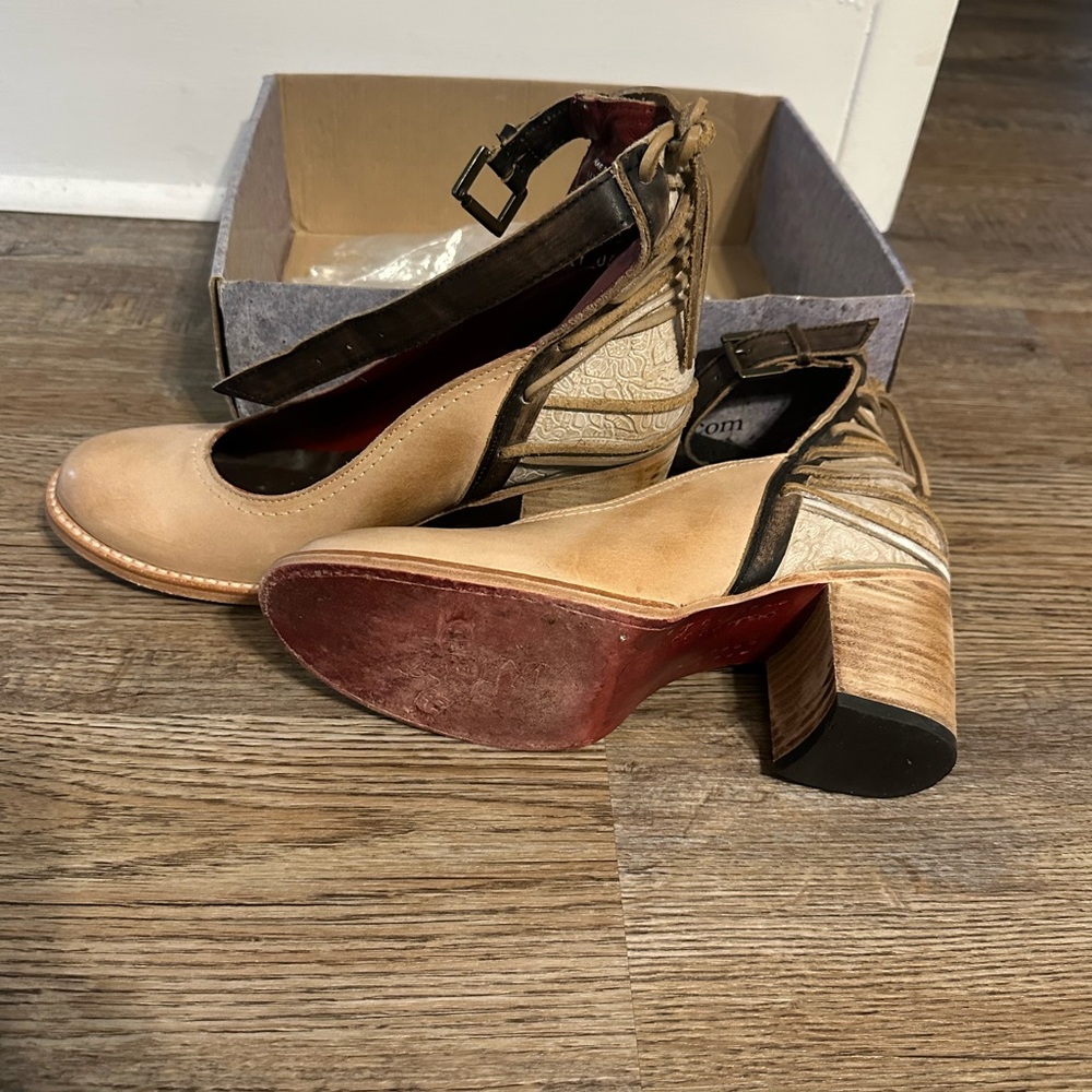 Beige Women's Heeled Shoes